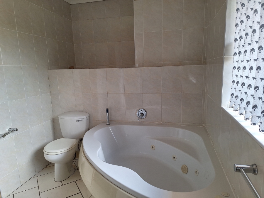 To Let 1 Bedroom Property for Rent in Winterhoek Park Eastern Cape